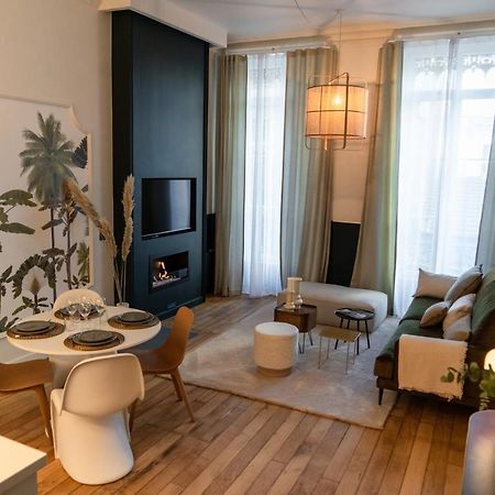 Beige Hospitalite - Coco - Hypercentre-2Chambres-Parking-Zen Сент Етиен Екстериор снимка